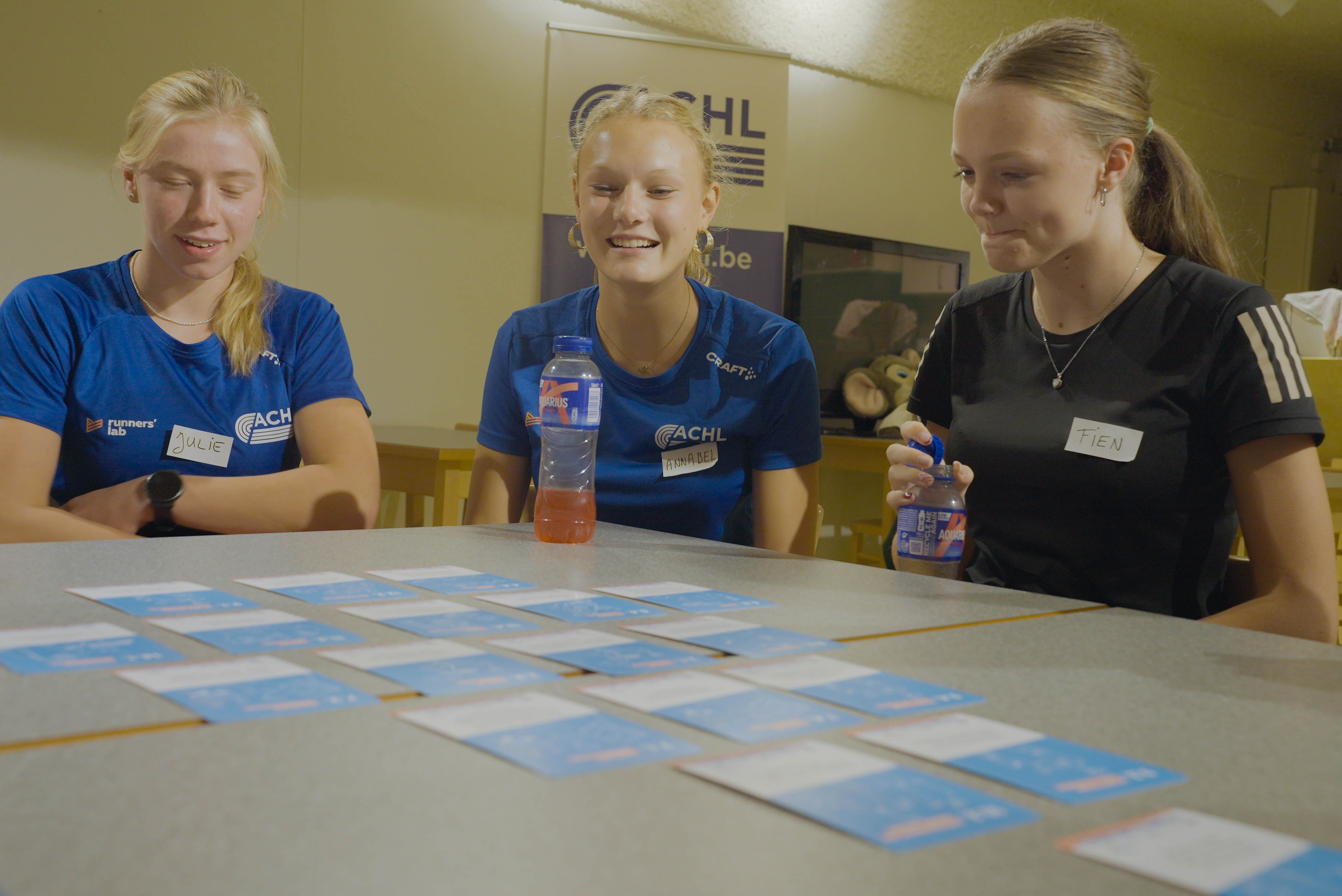 Kaartspel als onderdeel van de campagne Geef tieners een stem. Doel van het spel is om jongeren meer te betrekken bij de clubwerking. Ons gedacht is opvolger van Keep youngsters involved.