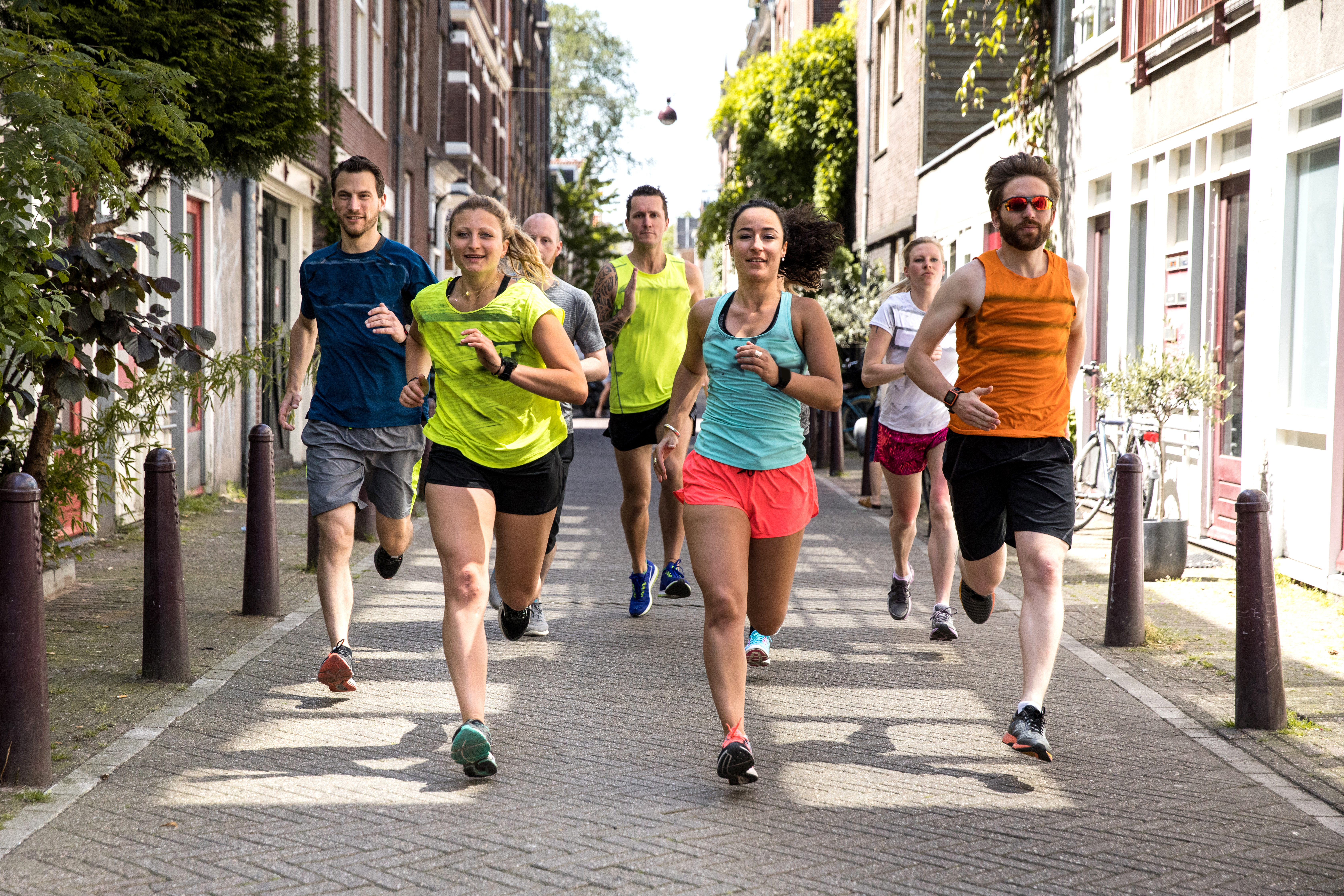 Urban runners crew training in the city