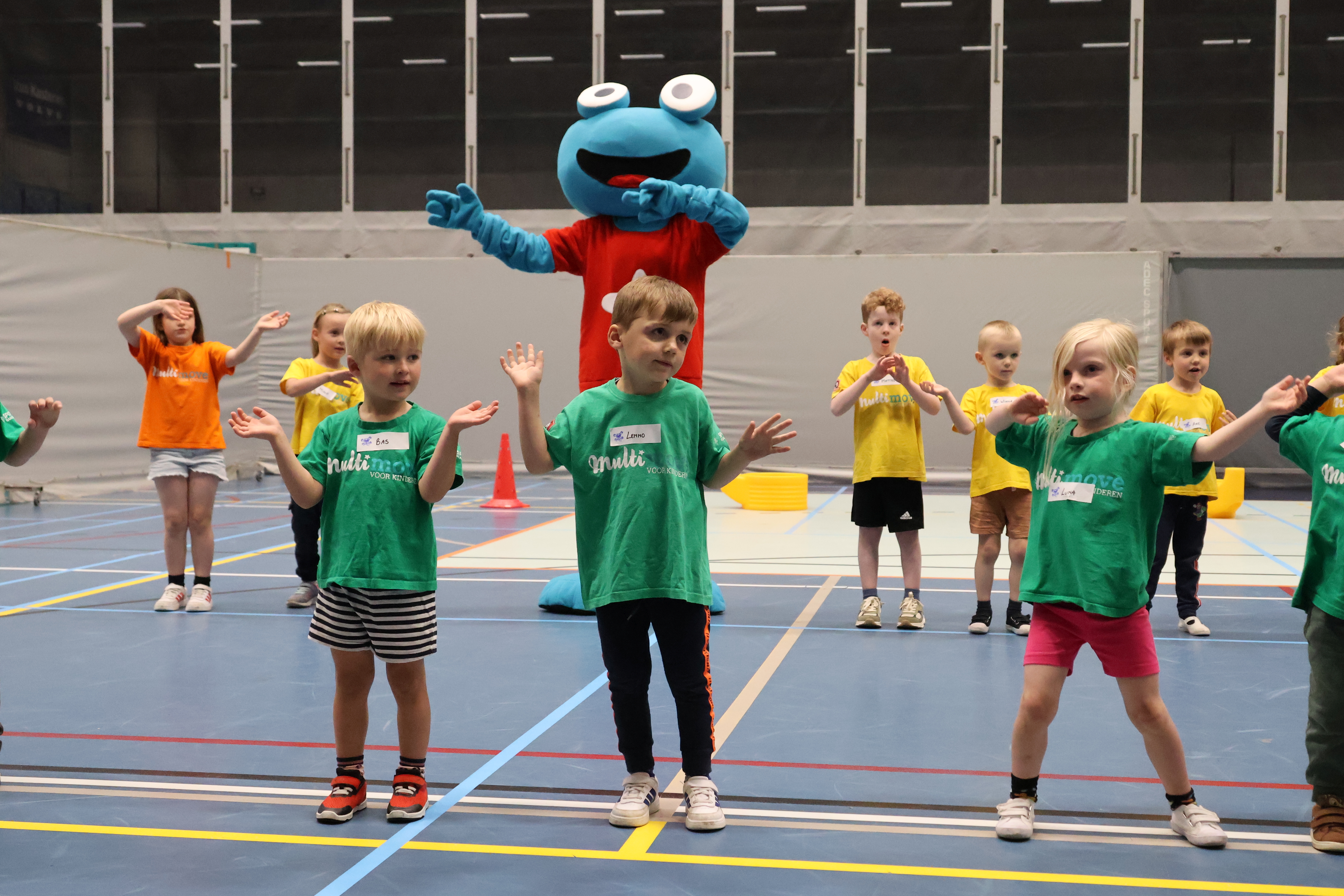 Multimove les Dendermonde waarbij de nadruk wordt gelegd op de vaardigheden , zowel binnen als buiten.